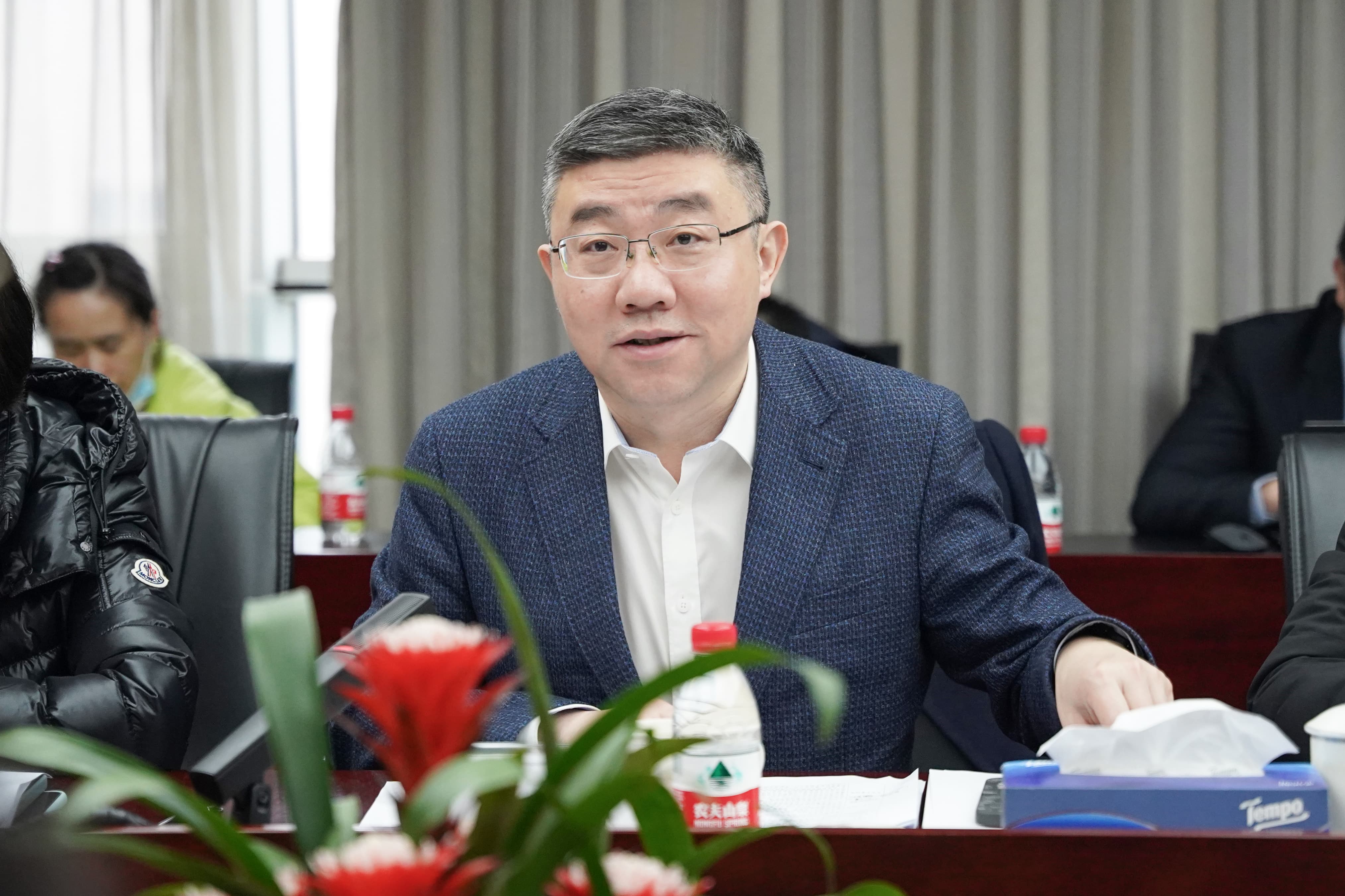 16759386481243799615